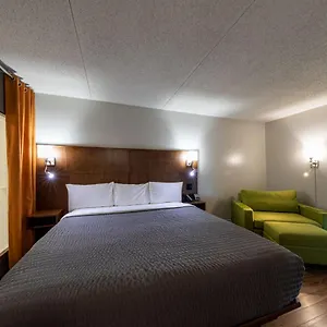 & Normandin Hotel